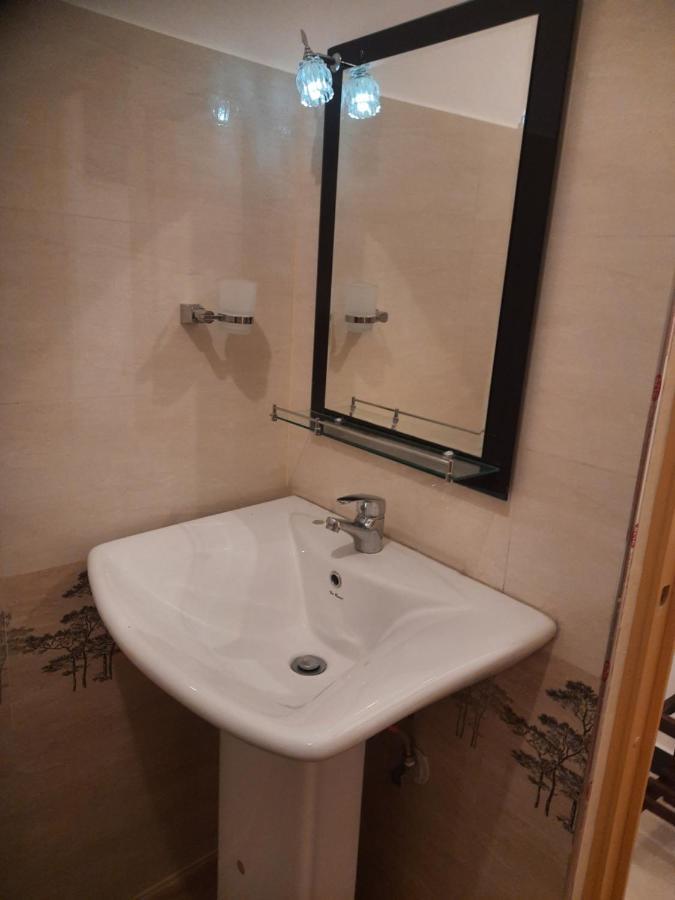Dulmini Homestay Ella Luaran gambar