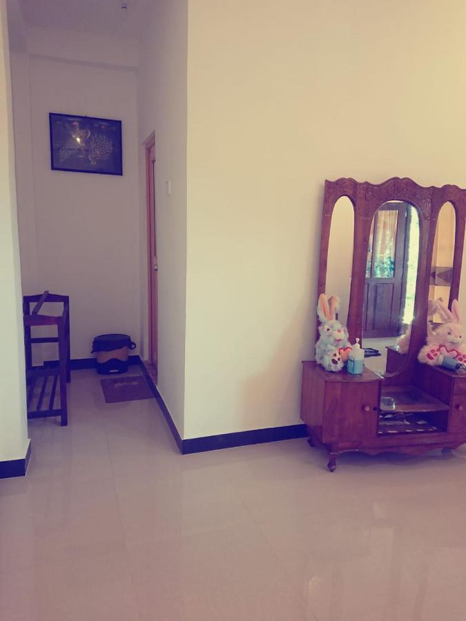 Dulmini Homestay Ella Luaran gambar