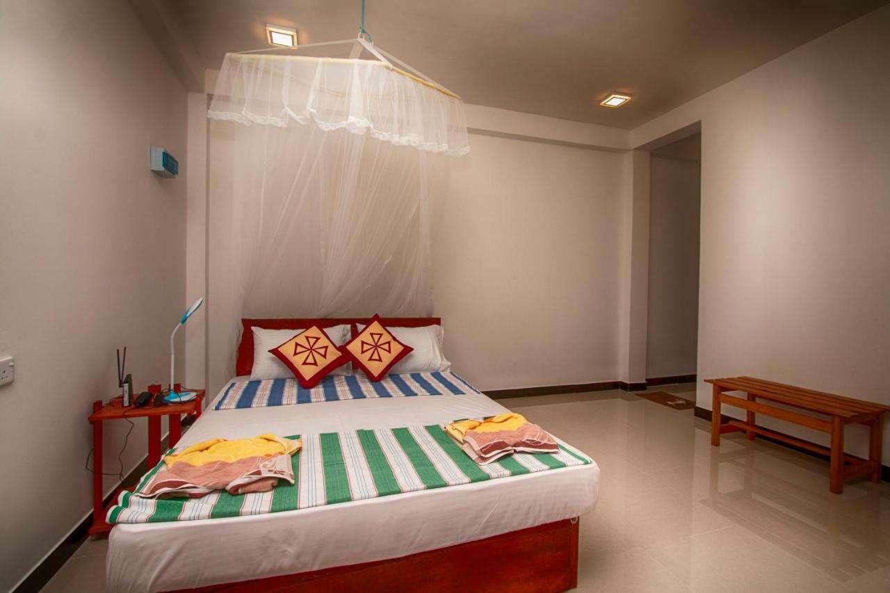 Dulmini Homestay Ella Luaran gambar